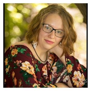 Meet your Posher, Kenzie